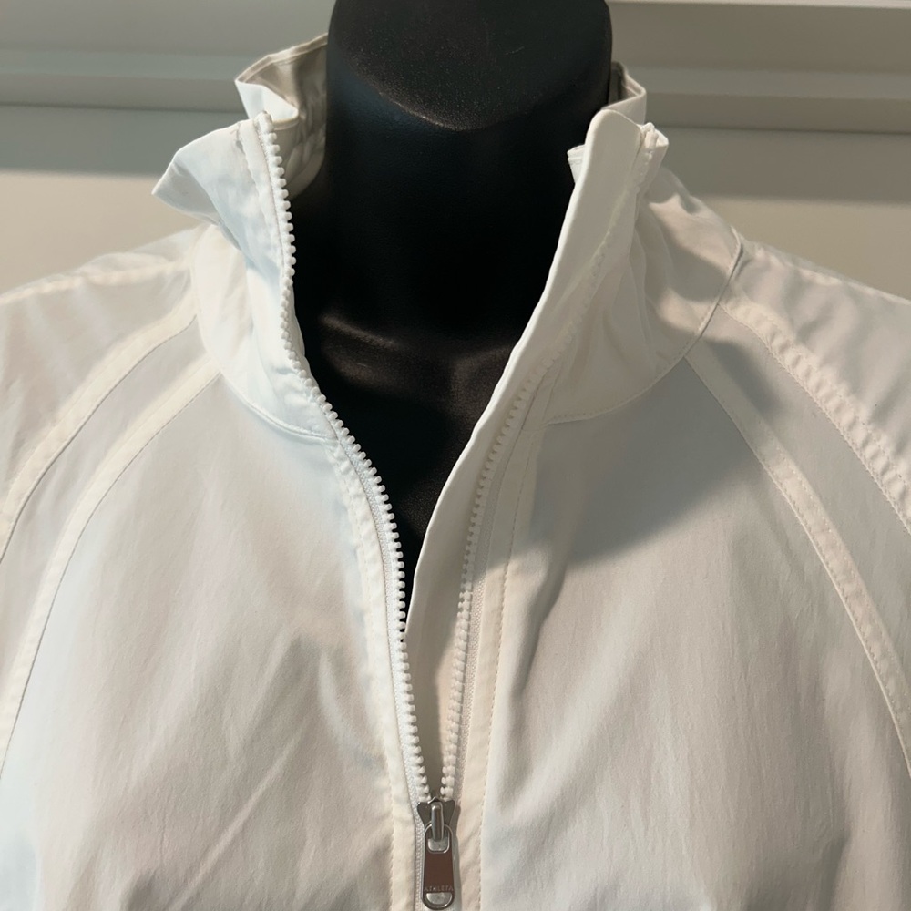 Athleta pullover 1/4 zip windbreaker - Picture 3 of 7